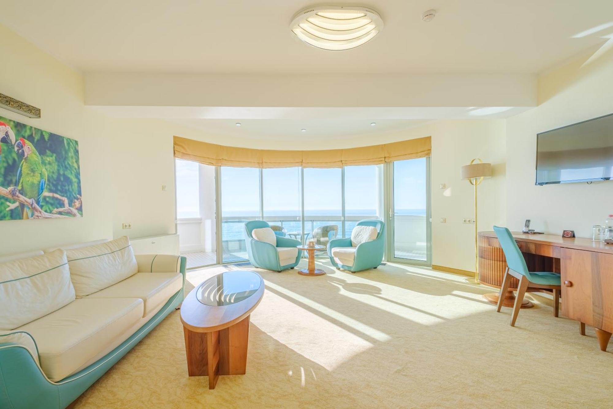 Castello Mare All Inclusive Resort Batum Dış mekan fotoğraf
