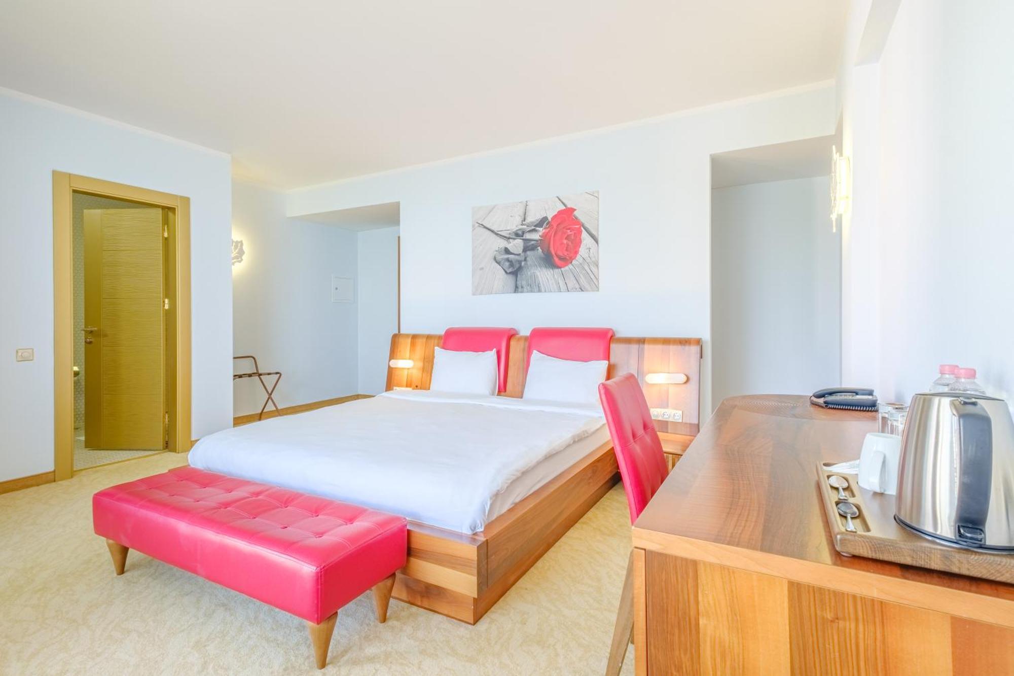 Castello Mare All Inclusive Resort Batum Dış mekan fotoğraf